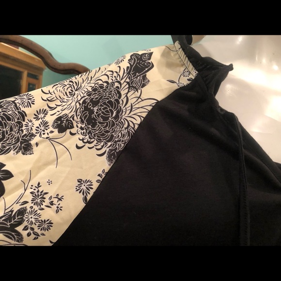 Tunic top - Picture 2 of 3